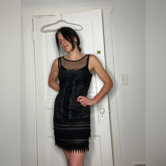 Perfect Little Black Dress - Picture 3 of 9